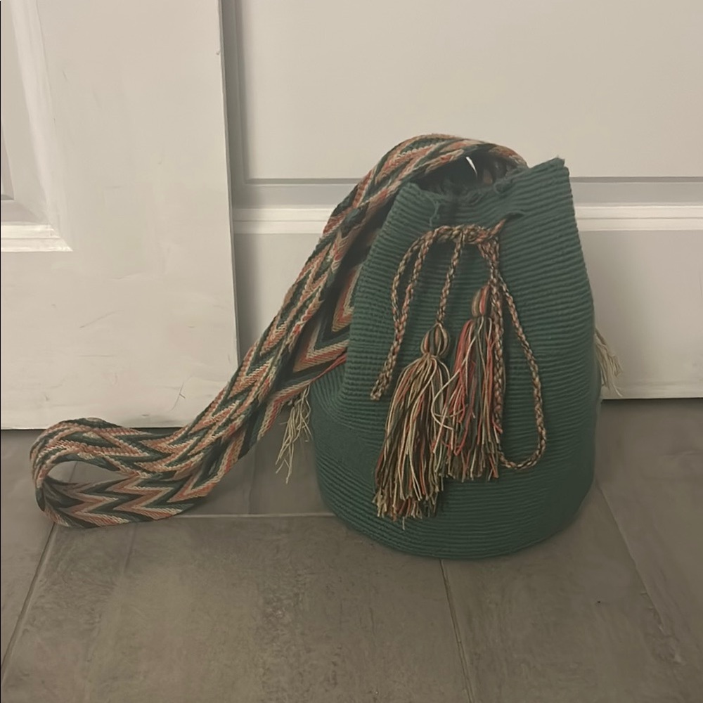 Authentic Colombian Wayuu Crochet Handmade Bucket Bag w/ Tassel & Wide Straps